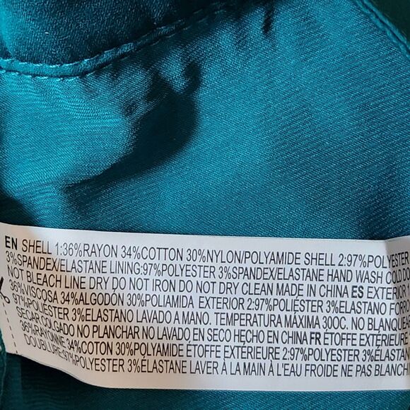 Forever 21 Emarald teal green lace skirt size small - Picture 3 of 6